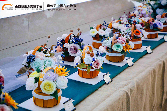 ɽ���|�����c(di��n)��(zhu��n)�I(y��)���ǵ����A�ο��ˣ���������(m��ng)�����ۆ���